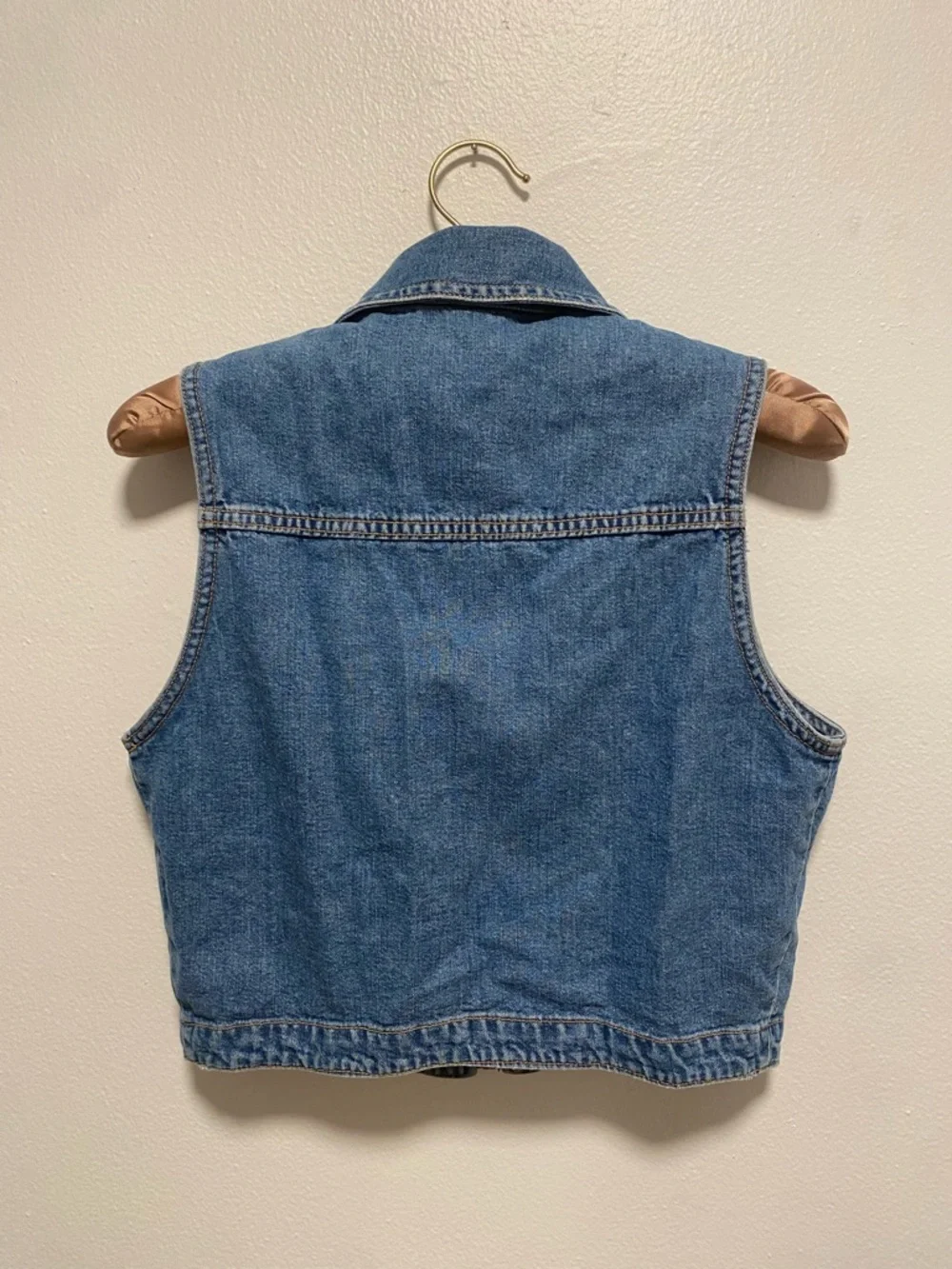 1990s Vintage Guess Blue Denim Cropped Zipper Vest - Picture 6 of 7
